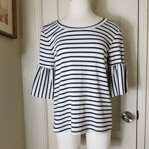 W5 ANTHROPOLOGIE white black stripe bell sleeve cotton blouse M